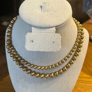 ✨3/$15✨ Gold Tone Ball Fashion Necklace